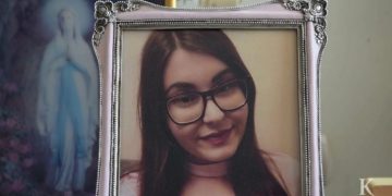 Μητέρα Τοπαλούδη: «Όσo Ανατρέφουμε Βαρύμαγκες, Νταήδες, Κάποιο Σπίτι θα Κλαίει μια Ελένη»