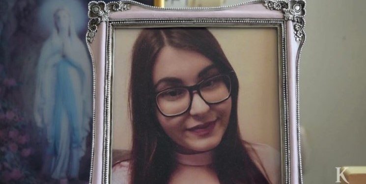 Μητέρα Τοπαλούδη: «Όσo Ανατρέφουμε Βαρύμαγκες, Νταήδες, Κάποιο Σπίτι θα Κλαίει μια Ελένη»