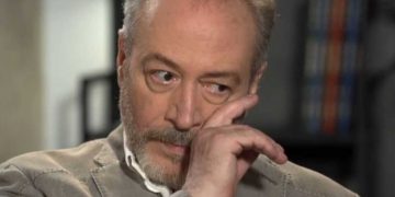 Alldaynews.gr Γρηγόρης Βαλτινός: Έβαλε τα κλάματα στον αέρα-«Γνώρισα τον πατέρα μου στα 20 μου»