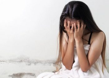 Alldaynews.gr Ιερές τελετές με ανήλικες σκλάβες του «έρωτα»! Ο «γιατρός» που λάτρευαν σαν Θεό τα θύματά του
