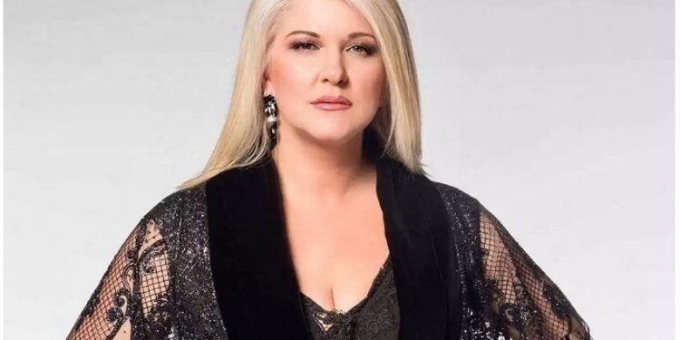 Alldaynews.gr Χαρά Βέρρα: Έπεσε άγριο ξύλο και μπουνιές σε πανηγύρι!