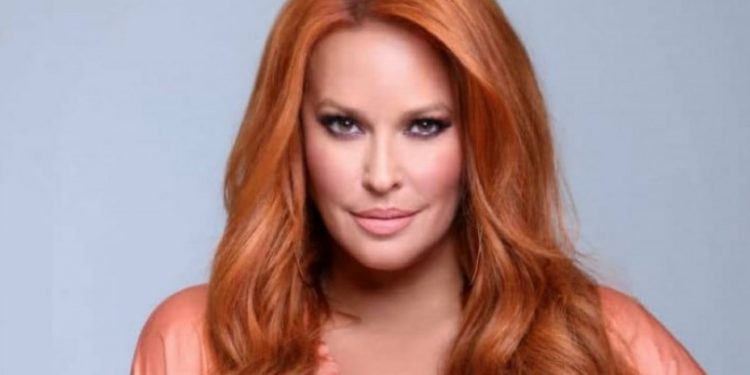 Η Σίσσυ Χρηστίδου ποζάρει με μαγιό και ανεβάζει την …Θερμοκρασία![photo]