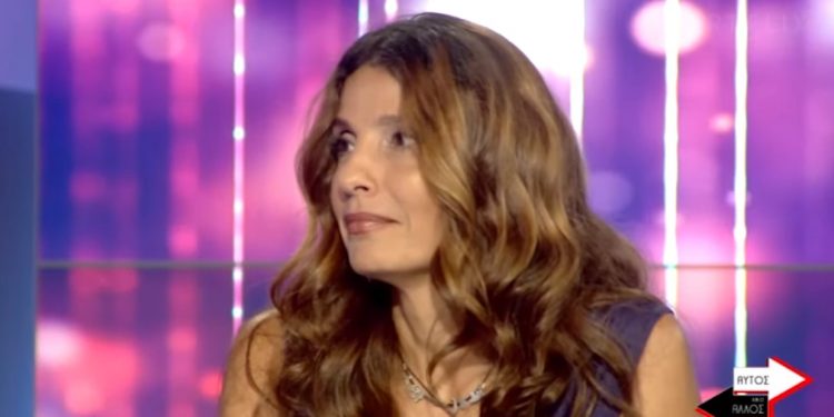 Alldaynews.gr Πόπη Τσαπανίδου με δάκρυα: “Αν ζούσε ο πατέρας των παιδιών μου θα ήθελα να πει καλά τα κατάφερες” (video)