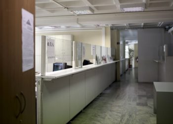 Θεσσαλονίκη: Θετικοί στον κορωνοϊό ακόμη 4 υπάλληλοι της Εφορίας