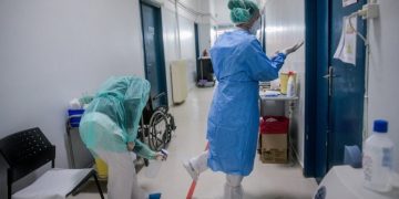 Τέλος οι δωρεάν επισκέψεις τουριστών στα Κέντρα Υγείας – Θα πληρώνουν 20 ευρώ