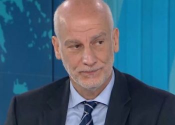 Καθηγητής Τσακρής: Είμαστε στο δεύτερο επιδημιολογικό κύμα – Τα πράγματα θα είναι πολύ δύσκολα