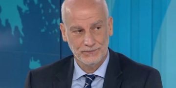 Καθηγητής Τσακρής: Είμαστε στο δεύτερο επιδημιολογικό κύμα – Τα πράγματα θα είναι πολύ δύσκολα