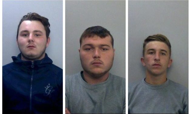 Alldaynews.gr Στη φυλακή οι έφηβοι που σόκαραν τη Βρετανία: Έσυραν με αυτοκίνητο για 2 χλμ αστυνομικό και τον παράτησαν νεκρό στη μέση του δρόμου