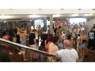 Σύρος: “Εξέγερση” επιβατών σε πλοίο