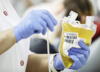 Κορωνοϊός: Η αλήθεια για τη θεραπεία με πλάσμα αίματος