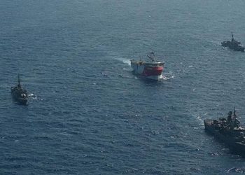 Έκτακτο! Σε ελληνική υφαλοκρηπίδα ανήμερα Δεκαπενταύγουστου το Oruc Reis