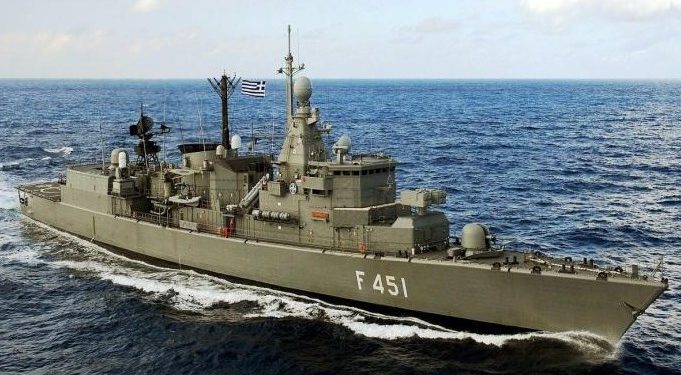 Φωτογραφίες-ντοκουμέντο από την πρόσκρουση της φρεγάτας «Λήμνος» με το «Κεμάλ Ρέις»