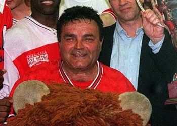 Τραγωδία για τον Ολυμπιακό: Πέθανε και ο Ανδρέας Βουρλιώτης