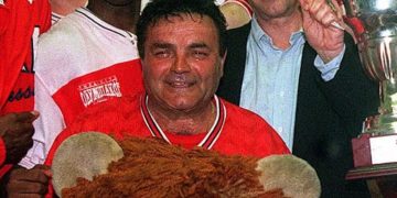 Alldaynews.gr Τραγωδία για τον Ολυμπιακό: Πέθανε και ο Ανδρέας Βουρλιώτης