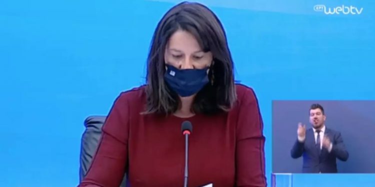 Κεραμέως: Οι γονείς να επιστρέψουν μέχρι τέλη Αυγούστου-Πιθανή παράταση στο άνοιγμα των σχολείων