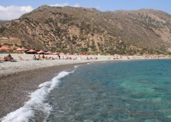 Κρήτη: μαχαιρώματα σε παραλία μπροστά στον κόσμο!