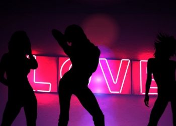 Αλλάζουν ωράριο και τα στριπτιτζάδικα λόγω κορωνοϊου[Δείτε Αναρτήσεις]