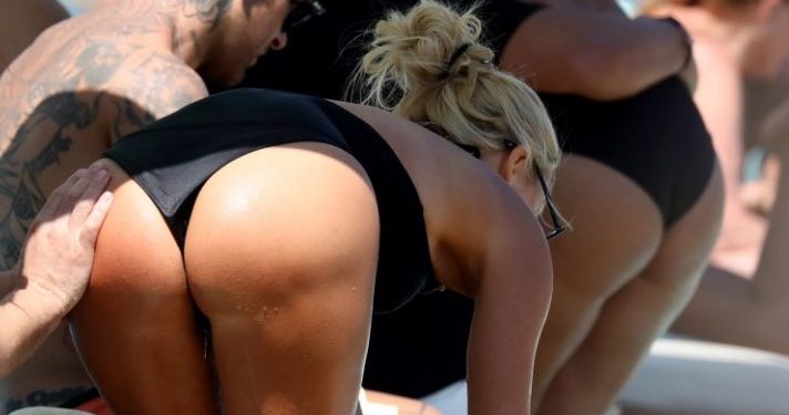 Μύκονος: Ποιος είναι ο τυχερός που τρίβει την Βίκυ Κάβουρα;[photos]