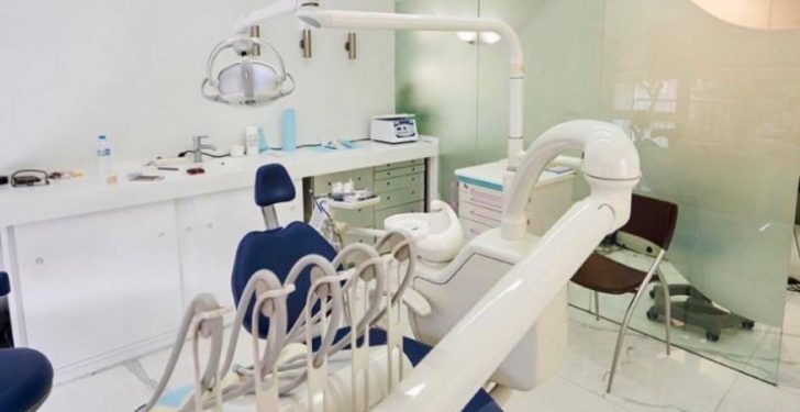 Alldaynews.gr Τραγωδία: 15χρονο κορίτσι πήγε να φτιάξει τα δόντια του και πέθανε