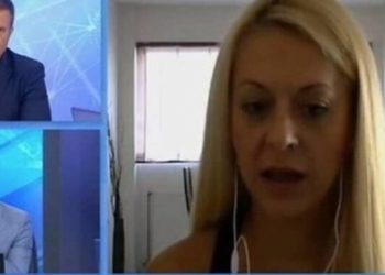 Κορονοϊός: Συγκλονίζει Μητέρα Παιδιού Με Λευχαιμία – «Φοράει Αυτό Που Κάποιοι Αποκαλείτε… Φίμωτρο»