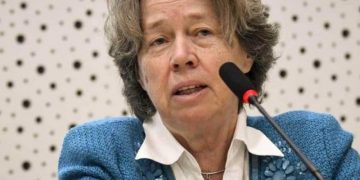 Alldaynews.gr Η πλέον δυσοίωνη πρόβλεψη από την Λινού: «Aν έχουμε 120 κρούσματα την ημέρα, μέσα σε μία εβδομάδα θα έχουμε…
