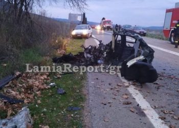 Καρτέρι θανάτου στον ντελιβερά! Του έκλεισαν το δρόμο με αμάξι και άρχισαν να τον μαχαιρώνουν