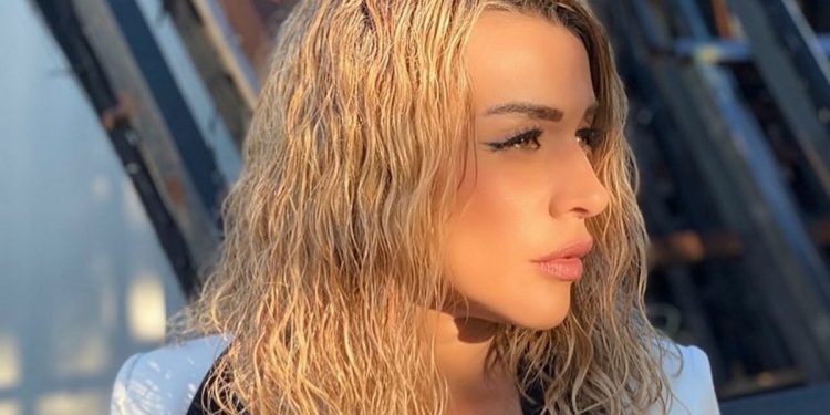 Alldaynews.gr Συγκλονίζει η Έρρικα Πρεζεράκου: «Ακουσα ένα ντουπ και είδα το χέρι μου σε πολλά κομμάτια»