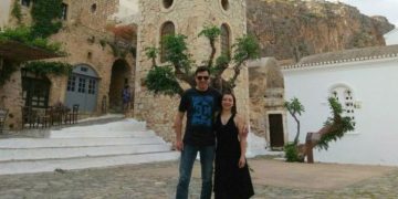 Γιάννης-Πόπη: Το νιόπαντρο ζευγάρι που πέθανε αγκαλιασμένο στην Εύβοια[photos]