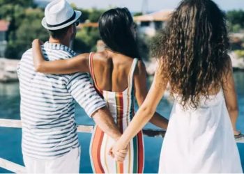 Κορωνοϊός-Ελλάδα: Στα ύψη το ¨Κέρατο” μετά το lockdown