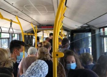 Καταγγελία οδηγού του ΟΑΣΑ: Τον Έφτυσαν επειδή τους ζήτησε να φορέσουν μάσκα