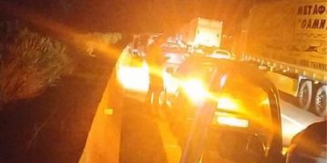 Alldaynews.gr Φωτιά σε λεωφορείο με 29 επιβάτες έξω από την Αθήνα και μεγάλο μποτιλιάρισμα (pics, vids)