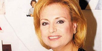 Βίκυ Μοσχολιού: Ο καρκίνος, το παιδί που πέθανε και η τελευταία επιθυμία