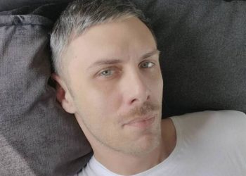 Προσαγωγή απο την Αστυνομία σε πασίγνωστο Έλληνα τραγουδιστή