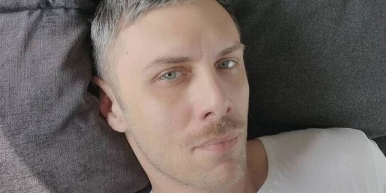 Alldaynews.gr Προσαγωγή απο την Αστυνομία σε πασίγνωστο Έλληνα τραγουδιστή