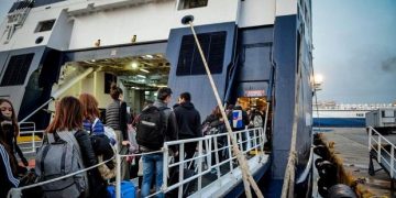 Alldaynews.gr Νέα μέτρα: Υποχρεωτικές οι μάσκες και στο κατάστρωμα των πλοίων