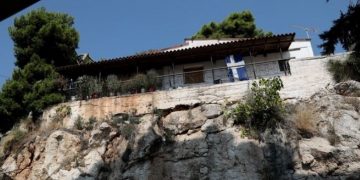 Alldaynews.gr Άγρια Δολοφονία: Σοκαρισμένος και ο Ιατροδικαστής-Σχεδόν τον Αποκεφάλισαν και τον έκαψαν