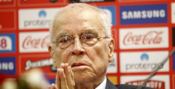 Θρήνος στον Ολυμπιακό: Πέθανε ο Σάββας Θεοδωρίδης