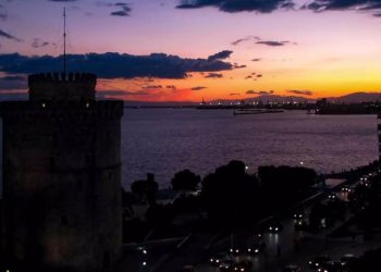 Κορονοϊός: Στα «κόκκινα» η Θεσσαλονίκη! Μειώθηκαν τα κρούσματα στην Αττική