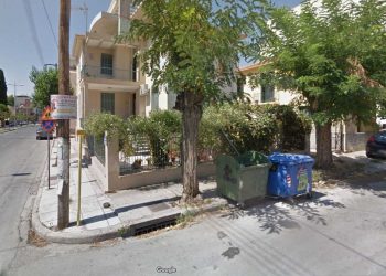 Βόλος: Υπάλληλοι σε απορριμματοφόρο είδαν 6χρονο κρεμασμένο στα κάγκελα μπαλκονιού! Οι εξηγήσεις του πατέρα