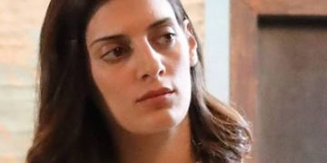 Alldaynews.gr Νεκρή η Θεοδοσία – Θρήνος στις Άγριες Μέλισσες