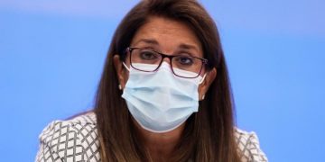 Alldaynews.gr Επίσημες Οδηγίες: Τι θα συμβεί αν μαθητής ή εκπαιδευτικός βρεθεί θετικός σε Covid-19