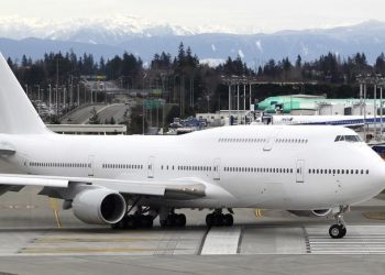 Κορωνοϊός: «Επιστράτευση» 8.000 Τζάμπο για την μεταφορά του σε ολόκληρο τον κόσμο