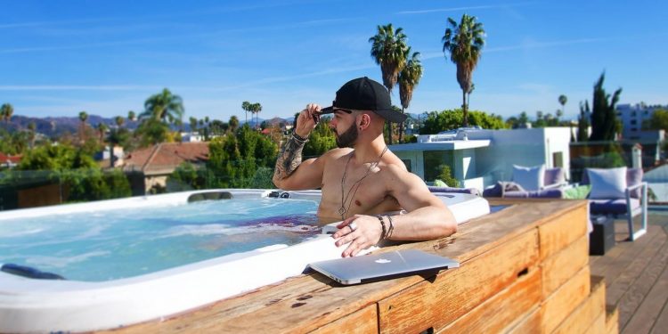 Alldaynews.gr Damian Prosalendis: Ο 24χρονος εκατομμυριούχος του GNTM 3 – Έγινε θέμα στο Forbes (pics, vids)