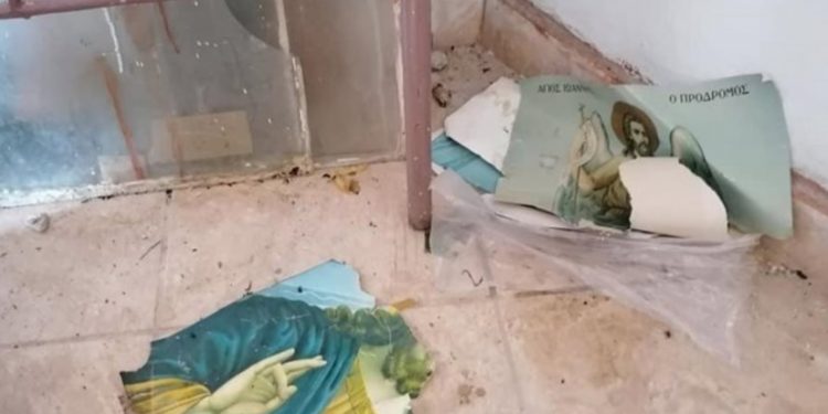 Μόρια: Μετανάστες κατέστρεψαν τον ναό του Αγίου Γεωργίου[Τραγικές Εικόνες]