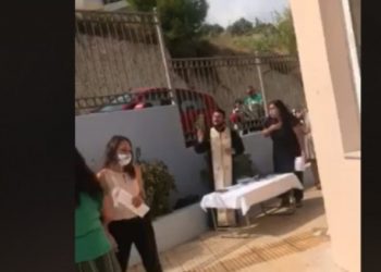 Κρήτη: Συνελήφθη ο ιερέας μετά το κήρυγμα για τις μάσκες