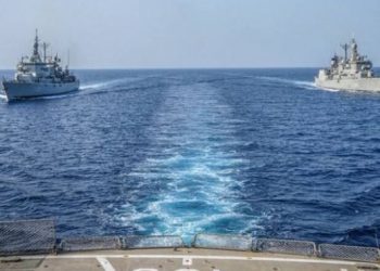 Ραγδαίες εξελίξεις στην Aνατολική Μεσόγειο: Ελλάδα και Τουρκία αποσύρουν τους στόλους τους