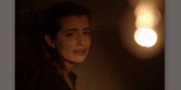 Alldaynews.gr Άγριες Μέλισσες: Βιάζουν τη Λενιώ στη φυλακή