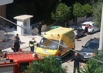 Νεαρός έπεσε από τον τρίτο όροφο σπιτιού στην Ηλιούπολη