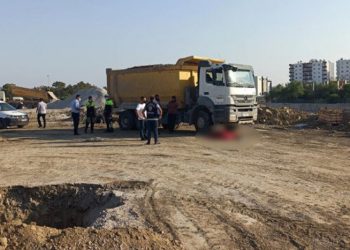 Ανθρώπινο αίμα στα θεμέλια Νοσοκομείου-Εργάτης έπεσε στον τροχό φορτηγού και πέθανε