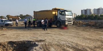 Ανθρώπινο αίμα στα θεμέλια Νοσοκομείου-Εργάτης έπεσε στον τροχό φορτηγού και πέθανε